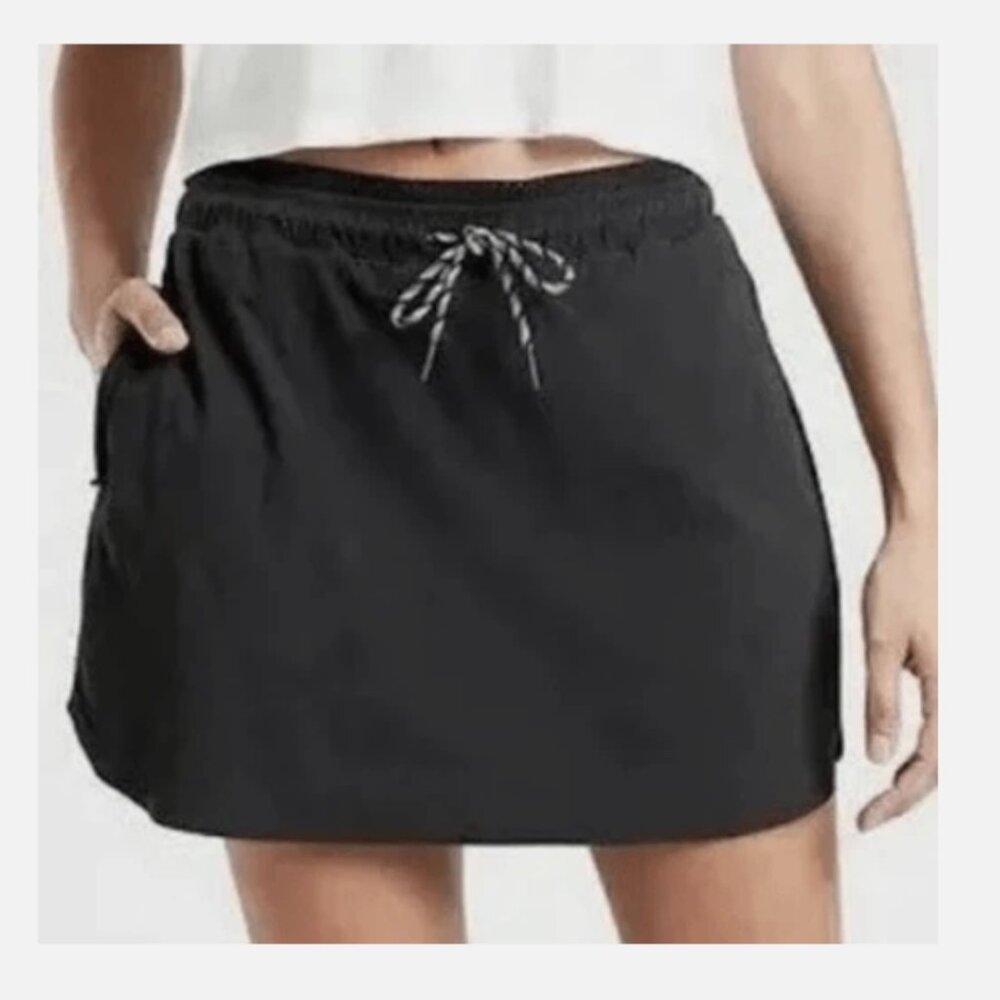 Athleta Black Trekkie Skort Size 10, NWT